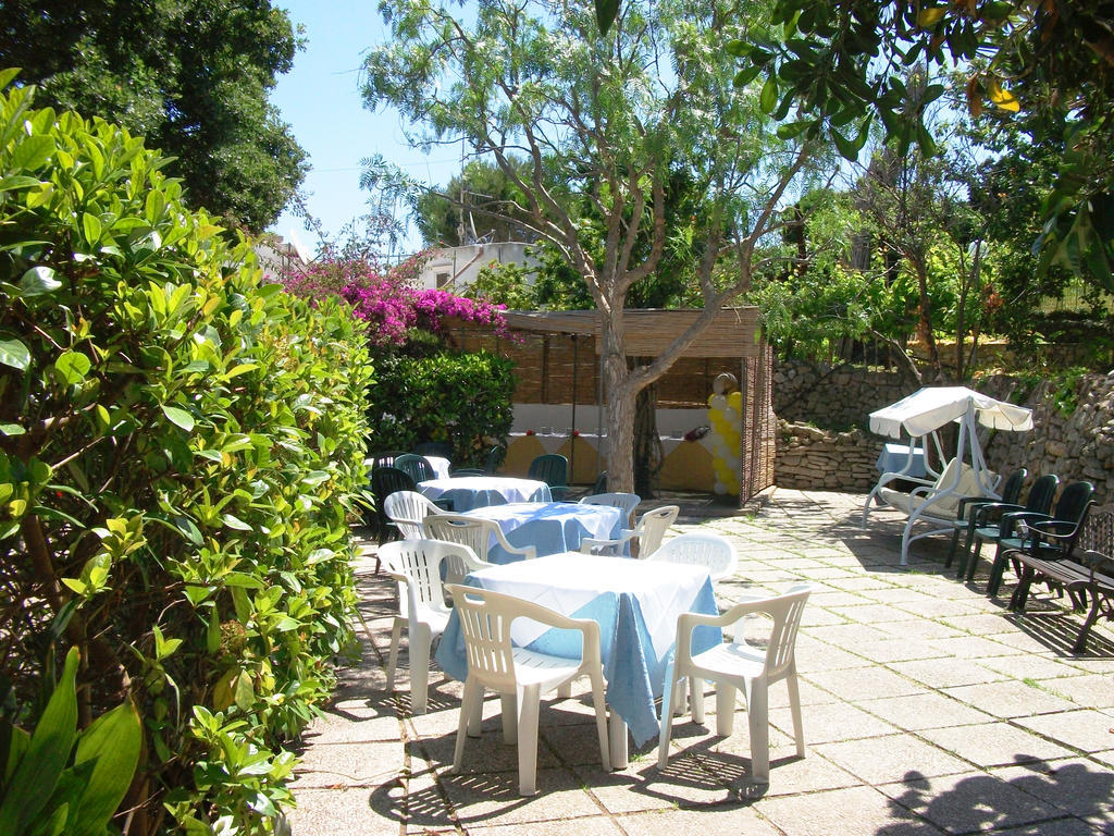 Albergo Le Querce Ponza Exterior foto
